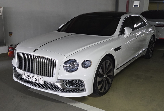 Bentley Flying Spur V8 Azure
