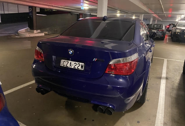 BMW M5 E60 2005