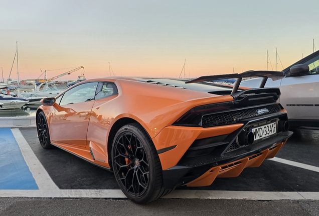Lamborghini Huracán LP640-4 EVO