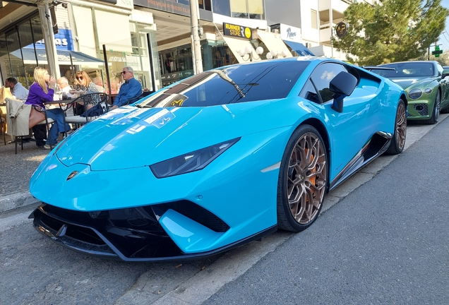 Lamborghini Huracán LP640-4 Performante