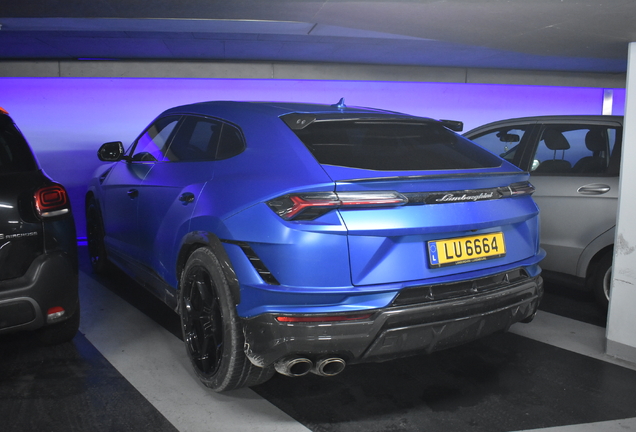 Lamborghini Urus Performante