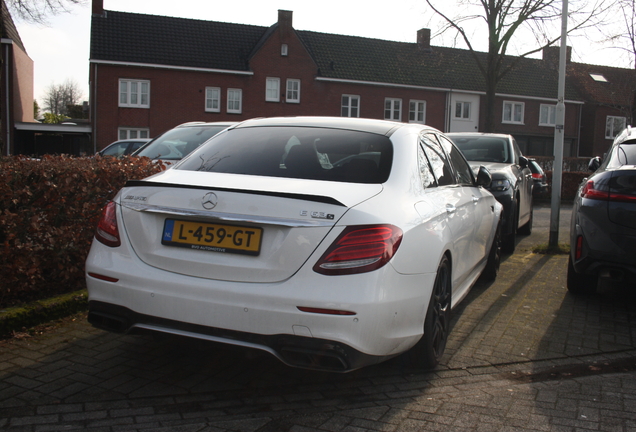 Mercedes-AMG E 63 S W213