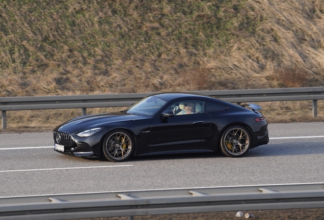 Mercedes-AMG GT 63 C192