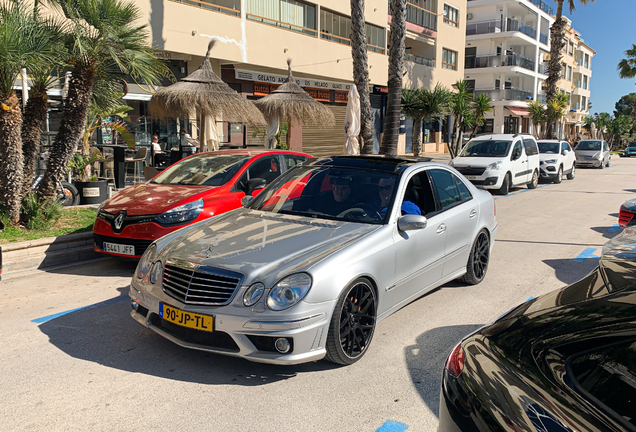 Mercedes-Benz E 55 AMG