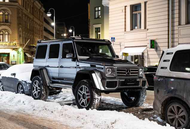 Mercedes-Benz G 500 4X4²