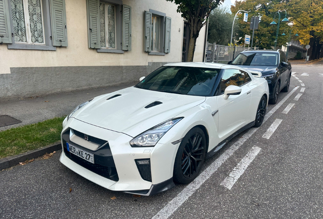 Nissan GT-R 2017