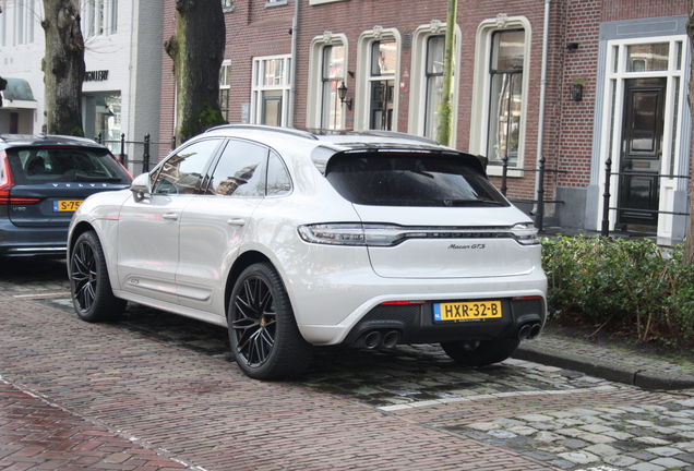 Porsche 95B Macan GTS MkIII