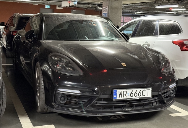 Porsche 971 Panamera Turbo Sport Turismo