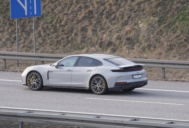 Porsche 972 Panamera Turbo E-Hybrid
