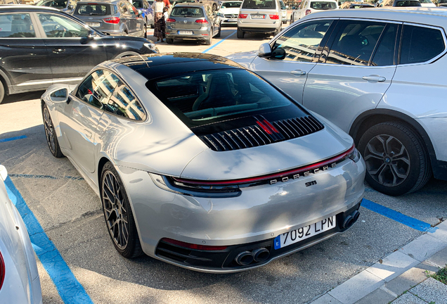 Porsche 992 Carrera 4S MkI