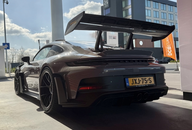 Porsche 992 GT3 RS MkI Weissach Package