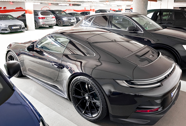 Porsche 992 GT3 Touring MkI