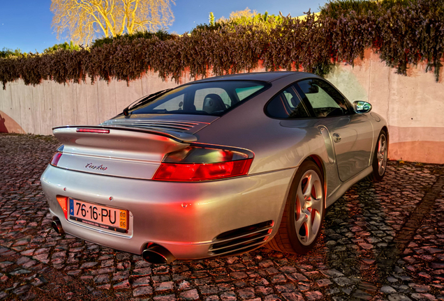 Porsche 996 Turbo