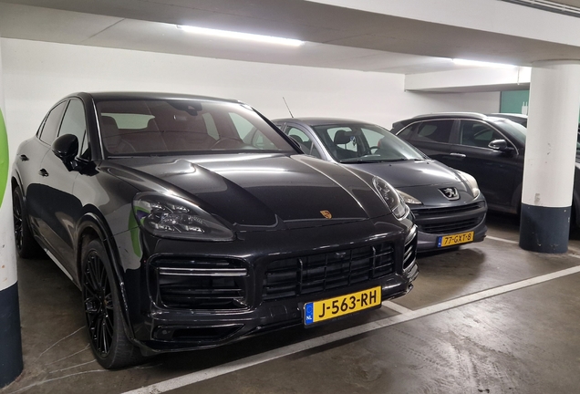 Porsche Cayenne Coupé Turbo S E-Hybrid
