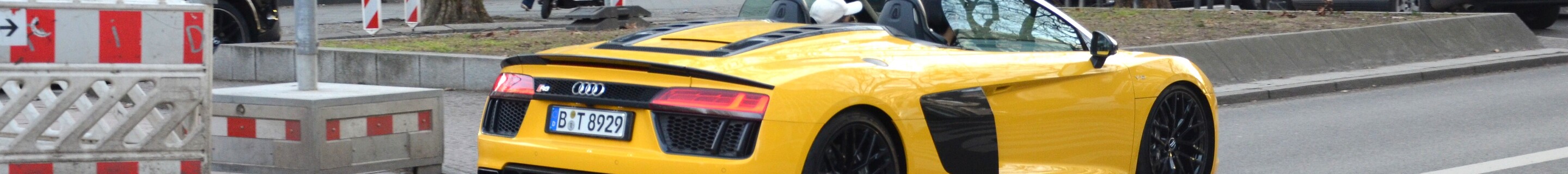 Audi R8 V10 Plus Spyder 2017