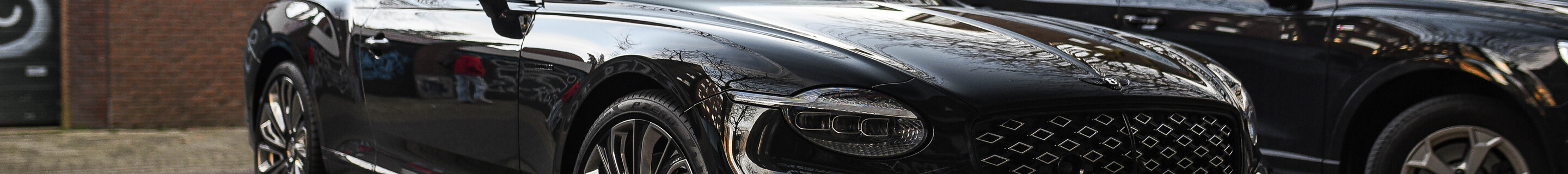 Bentley Continental GTC Mulliner 2025