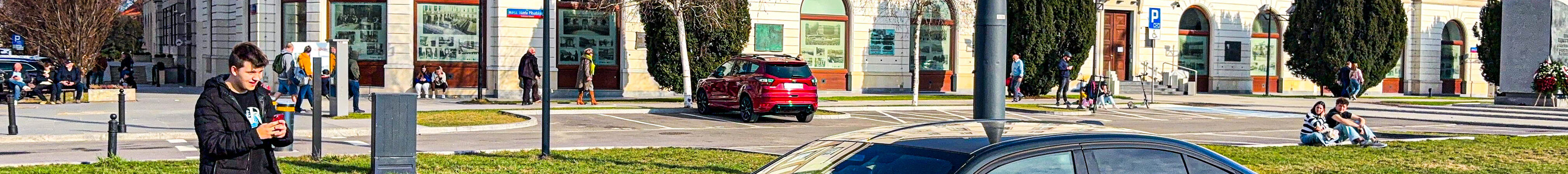 BMW M5 G90