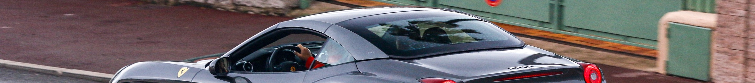 Ferrari California T