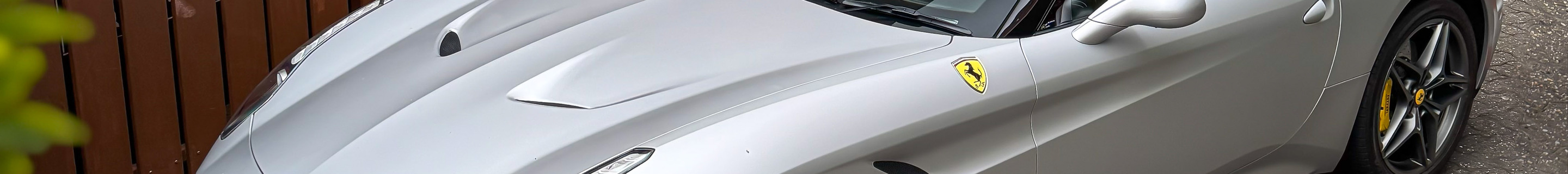 Ferrari California T