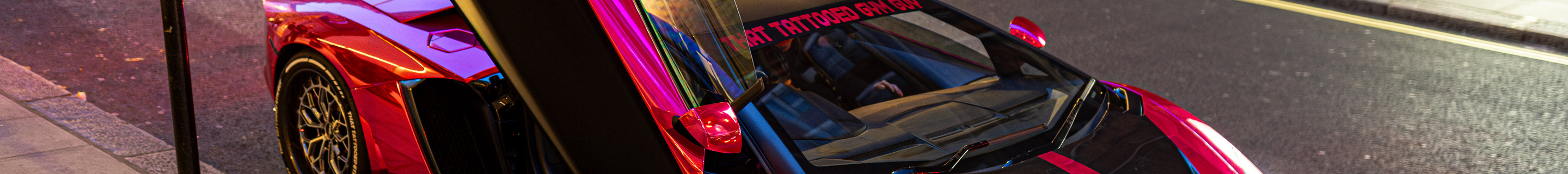 Lamborghini Aventador LP700-4 Knight Racer