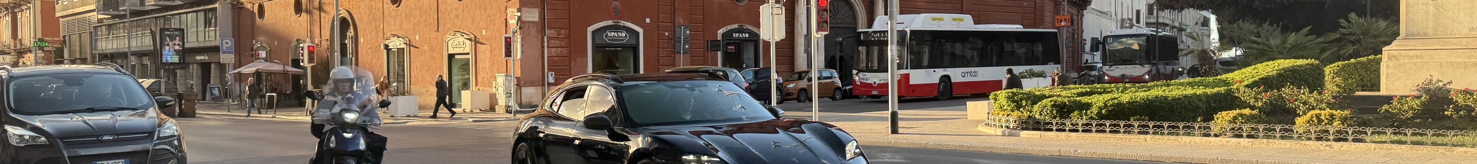 Porsche Taycan Turbo S Sport Turismo MkII