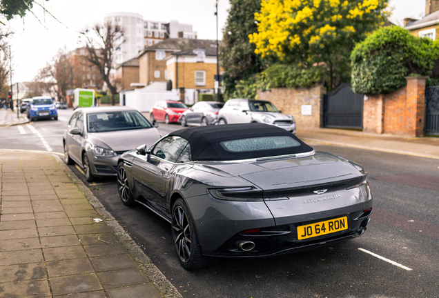 Aston Martin DB11 V8 Volante