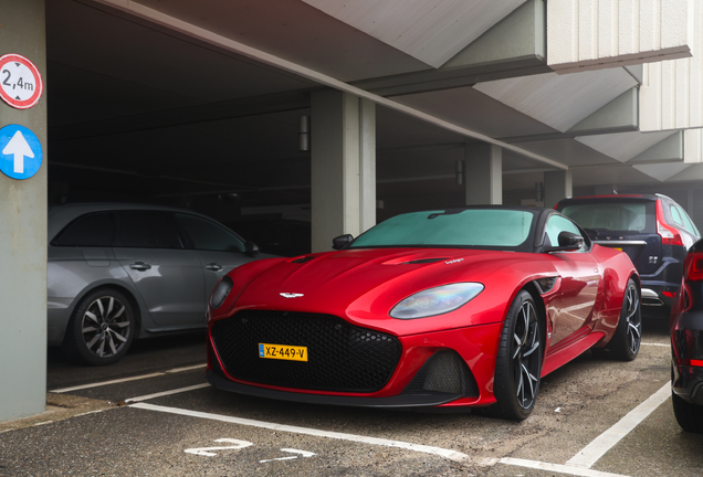 Aston Martin DBS Superleggera