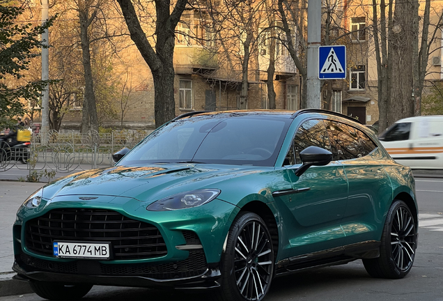 Aston Martin DBX707 AMR Edition
