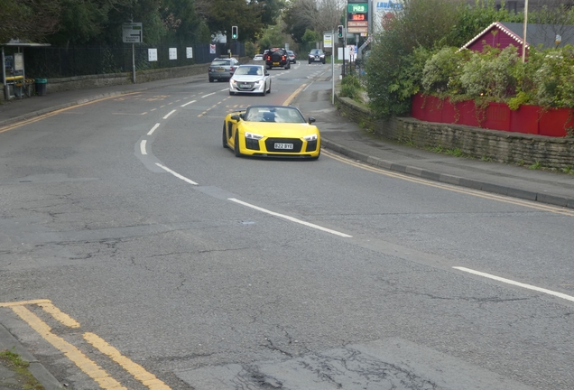 Audi R8 V10 Spyder 2016