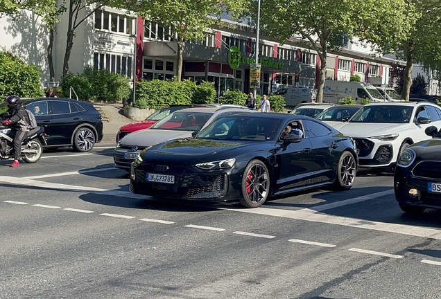 Audi RS E-Tron GT 2025