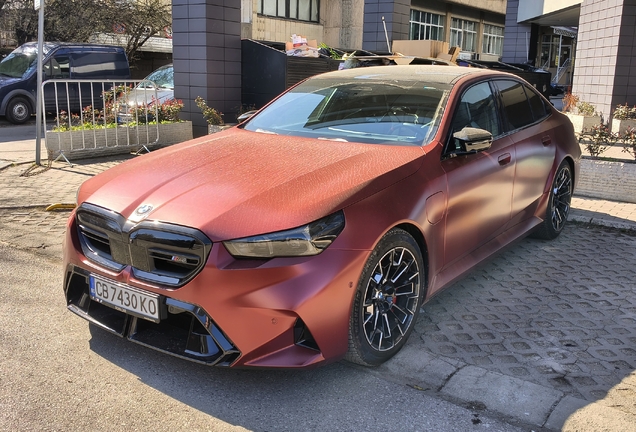 BMW M5 G90