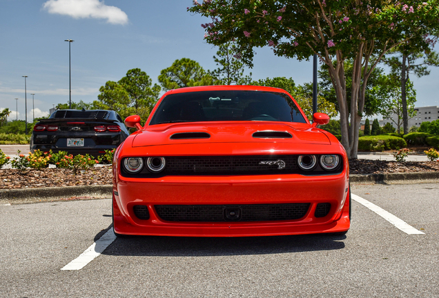 Dodge Challenger SRT Hellcat Widebody