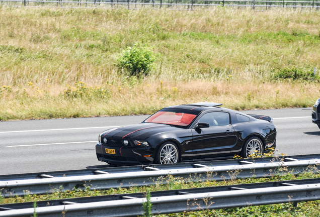 Ford Mustang GT 2010