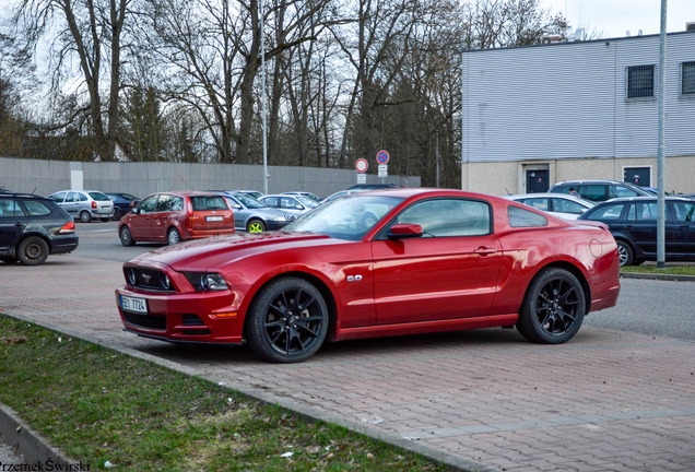 Ford Mustang GT 2013