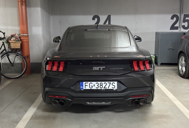 Ford Mustang GT 2024