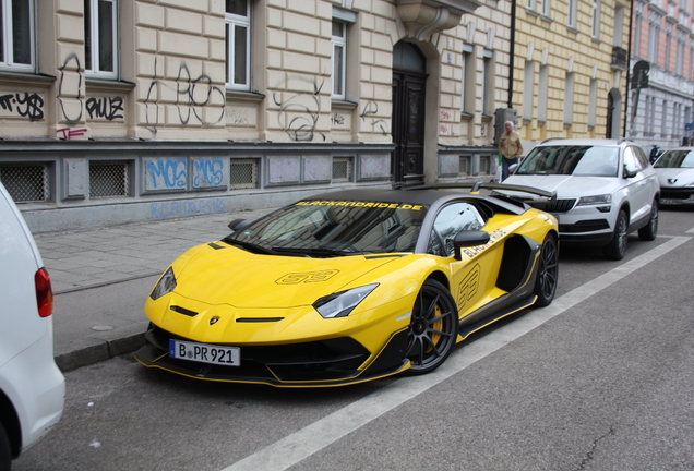 Lamborghini Aventador LP770-4 SVJ