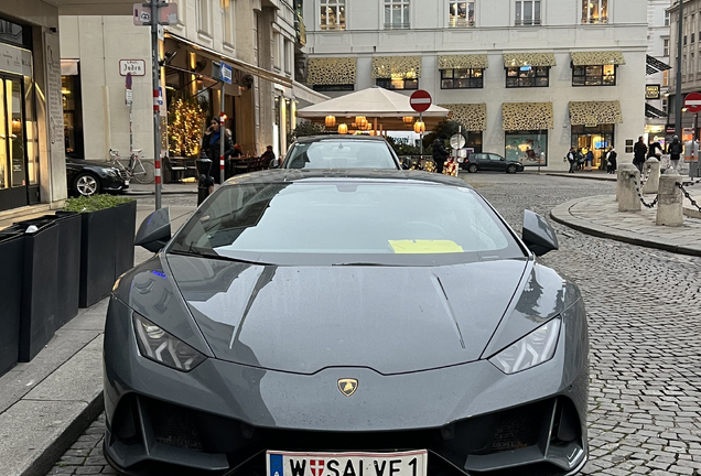 Lamborghini Huracán LP640-4 EVO