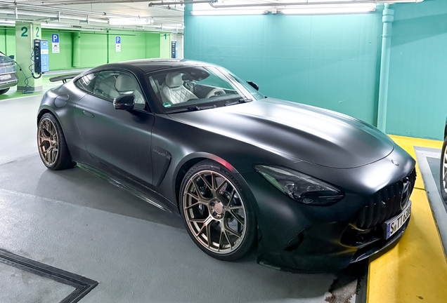 Mercedes-AMG GT 63 C192