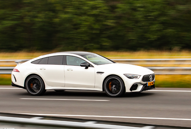 Mercedes-AMG GT 63 S X290