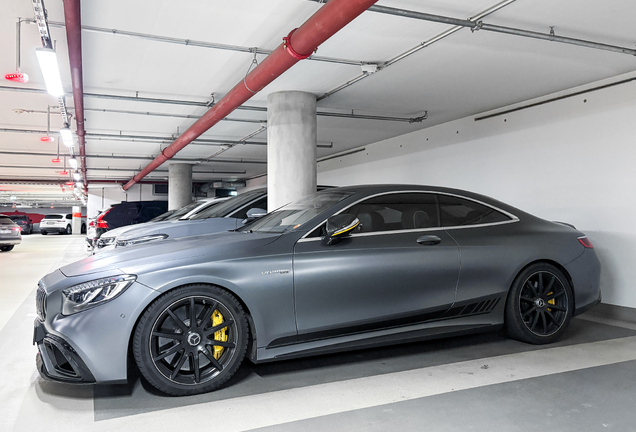Mercedes-AMG S 63 Coupé C217 2018 Yellow Night Edition
