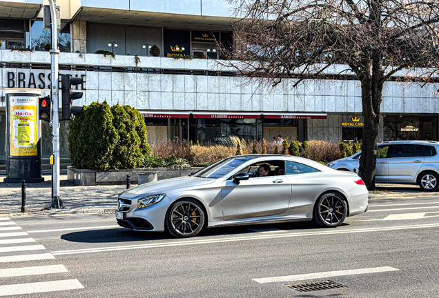 Mercedes-AMG S 63 Coupé C217