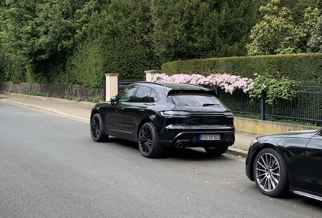 Porsche 95B Macan GTS MkIII