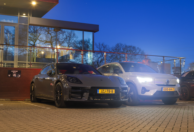 Porsche 972 Panamera Turbo S E-Hybrid