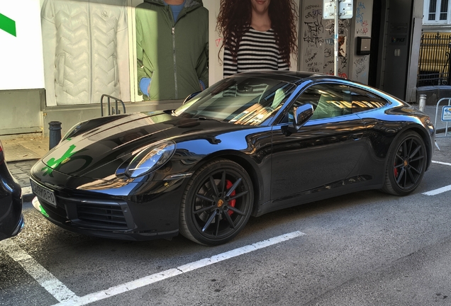 Porsche 992 Carrera 4S MkI