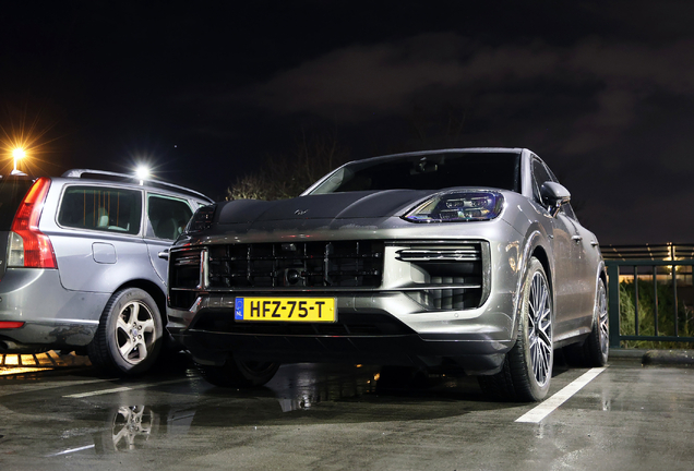 Porsche 9YA Cayenne Turbo E-Hybrid