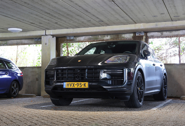 Porsche Cayenne Coupé Turbo E-Hybrid