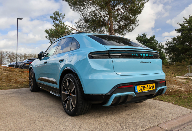 Porsche Macan EV GTS