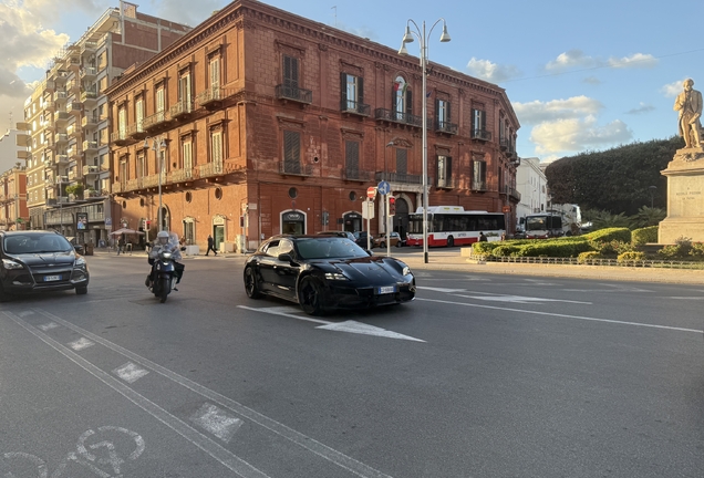 Porsche Taycan Turbo S Sport Turismo MkII