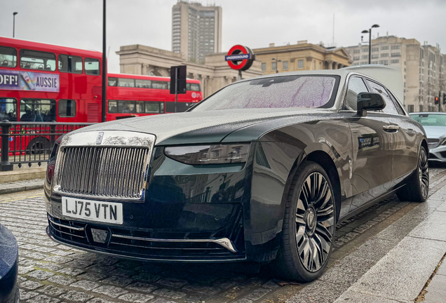 Rolls-Royce Ghost Series II 2025