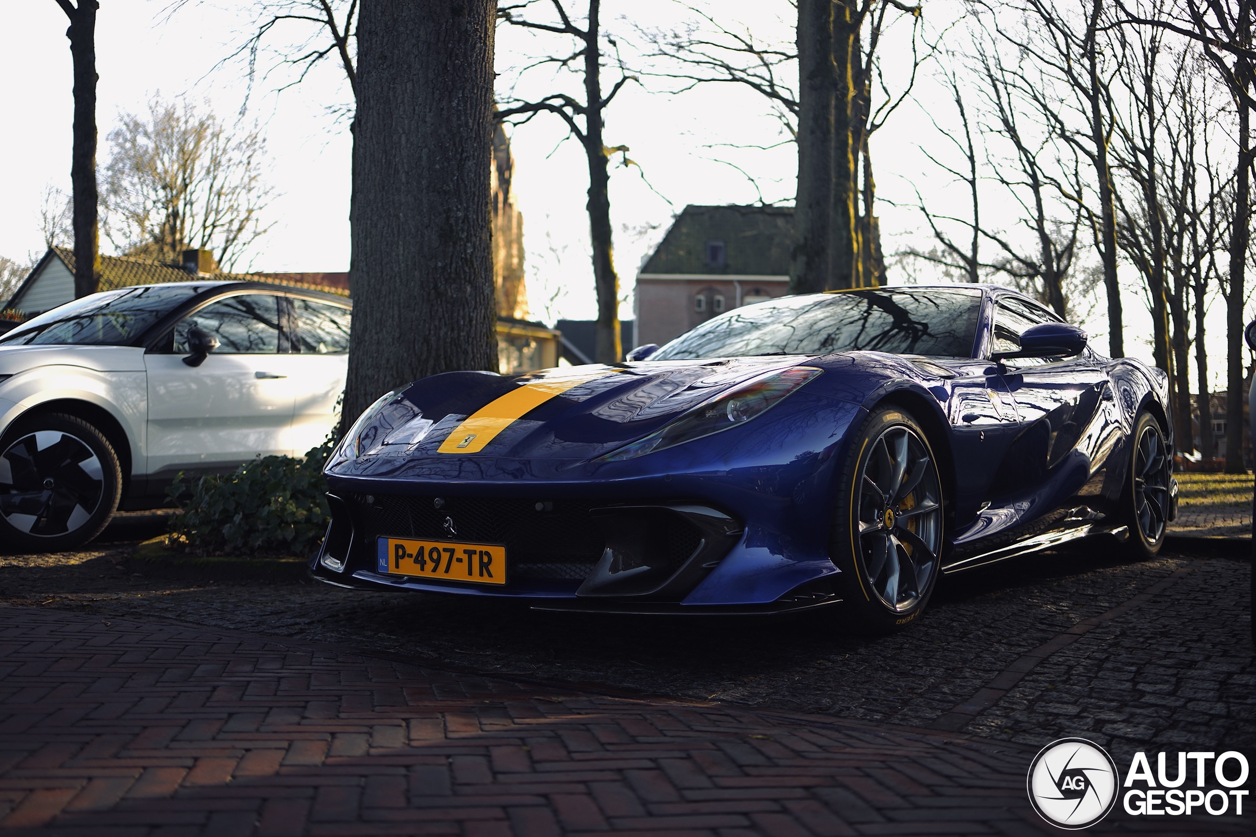 Spot van de dag: Ferrari 812 Competizione